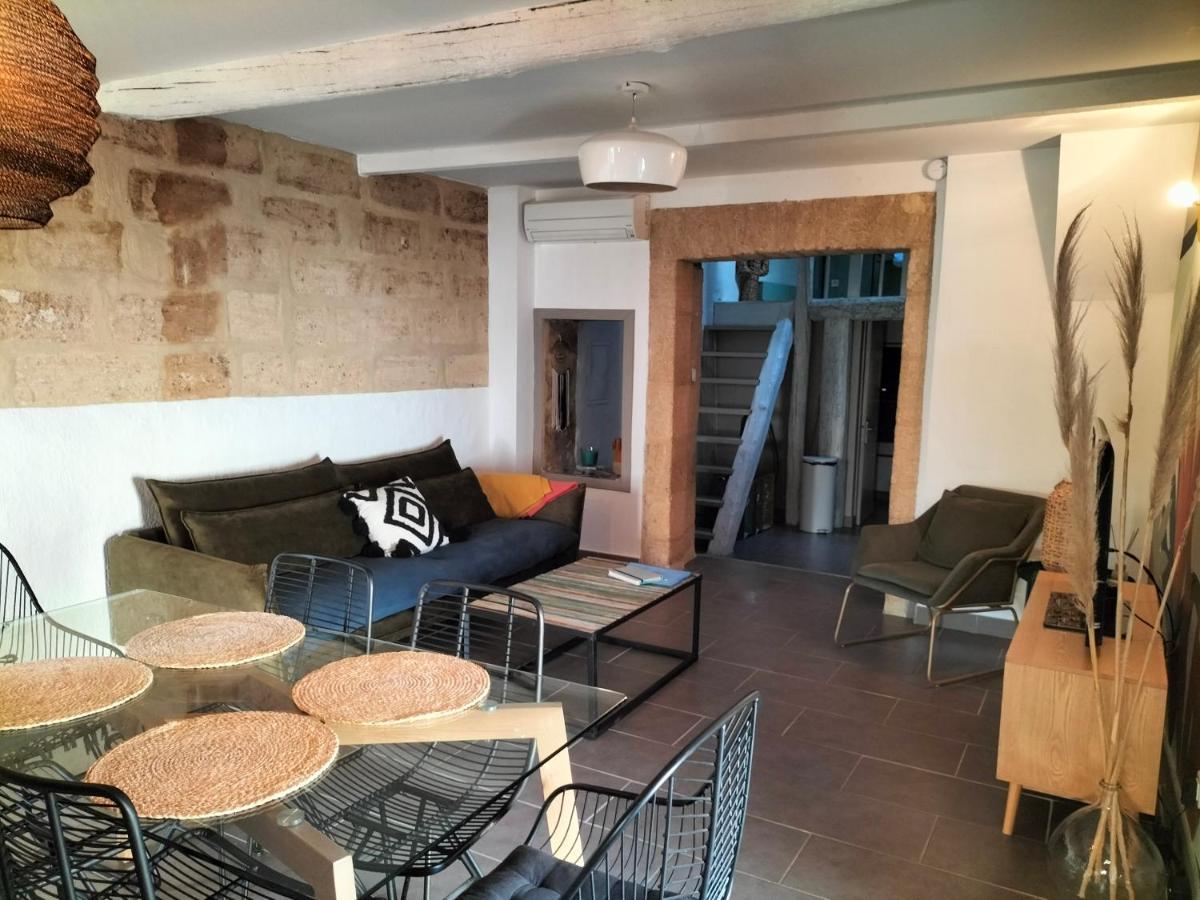 Maison De Village Familiale Pont Du Gard, Toit Terrasse, Barbecue, Fibre فير بونت دي غارد المظهر الخارجي الصورة