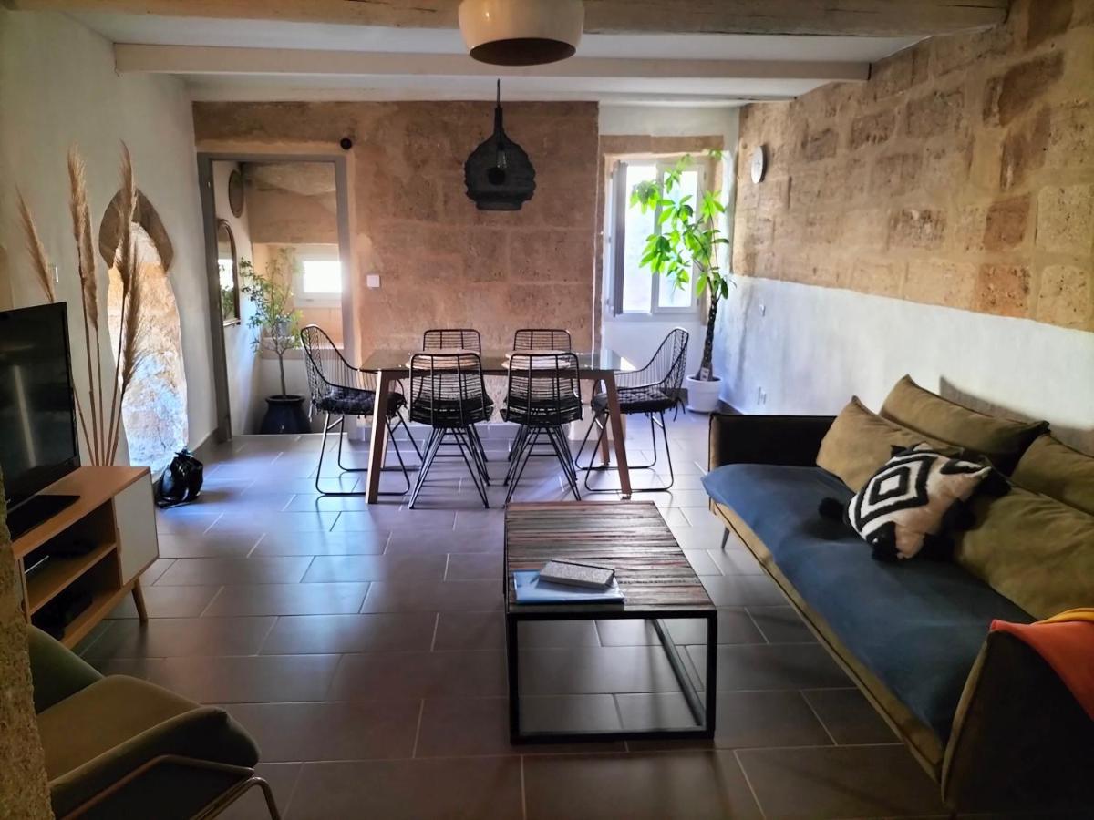 Maison De Village Familiale Pont Du Gard, Toit Terrasse, Barbecue, Fibre فير بونت دي غارد المظهر الخارجي الصورة