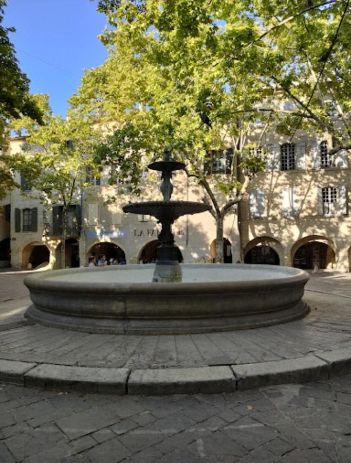 Maison De Village Familiale Pont Du Gard, Toit Terrasse, Barbecue, Fibre فير بونت دي غارد المظهر الخارجي الصورة