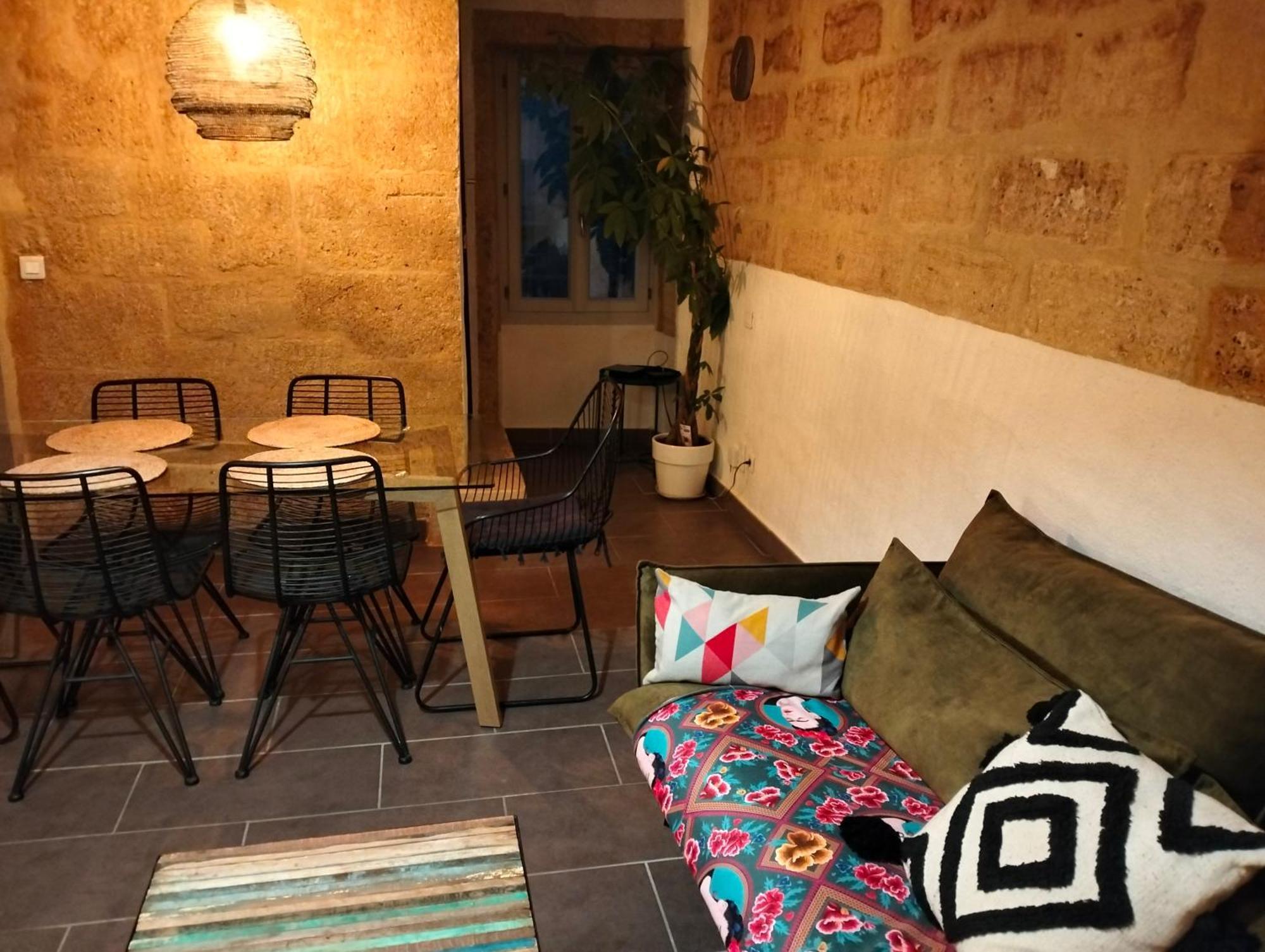 Maison De Village Familiale Pont Du Gard, Toit Terrasse, Barbecue, Fibre فير بونت دي غارد المظهر الخارجي الصورة